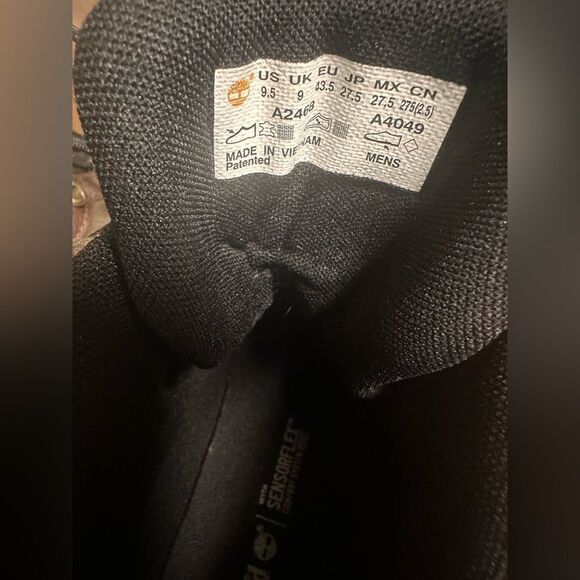 TIMBERLAND BOOTS sz 9.5 - Picture 8 of 8